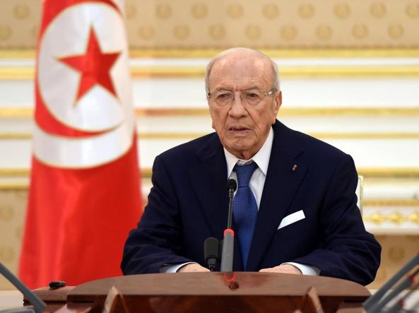 Tunisia: dichiarato nuovo stato d'emergenza